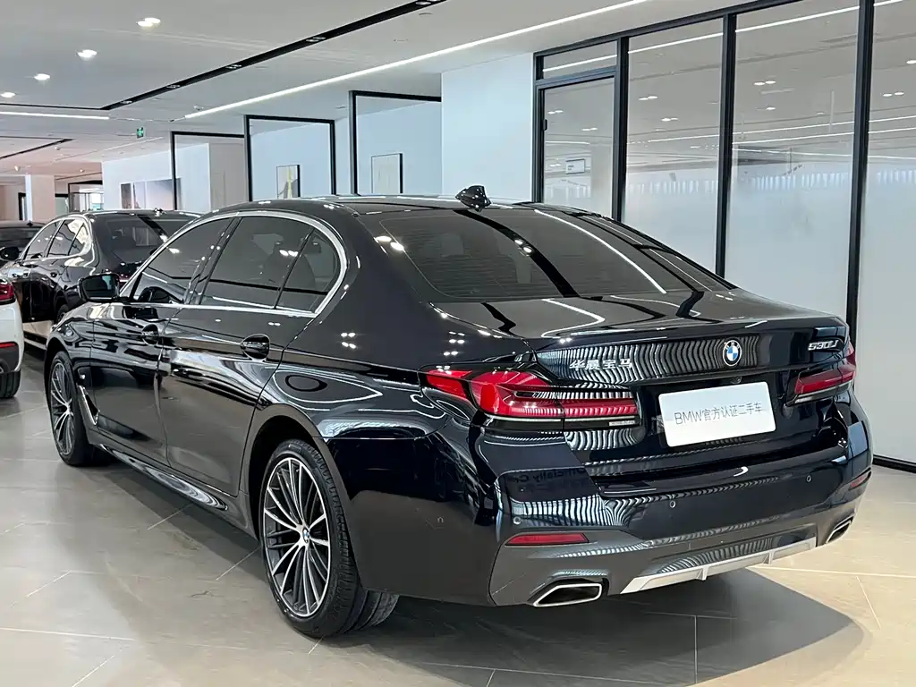 BMW 5 Series 2023 530Li Leading Edition M Sport Package