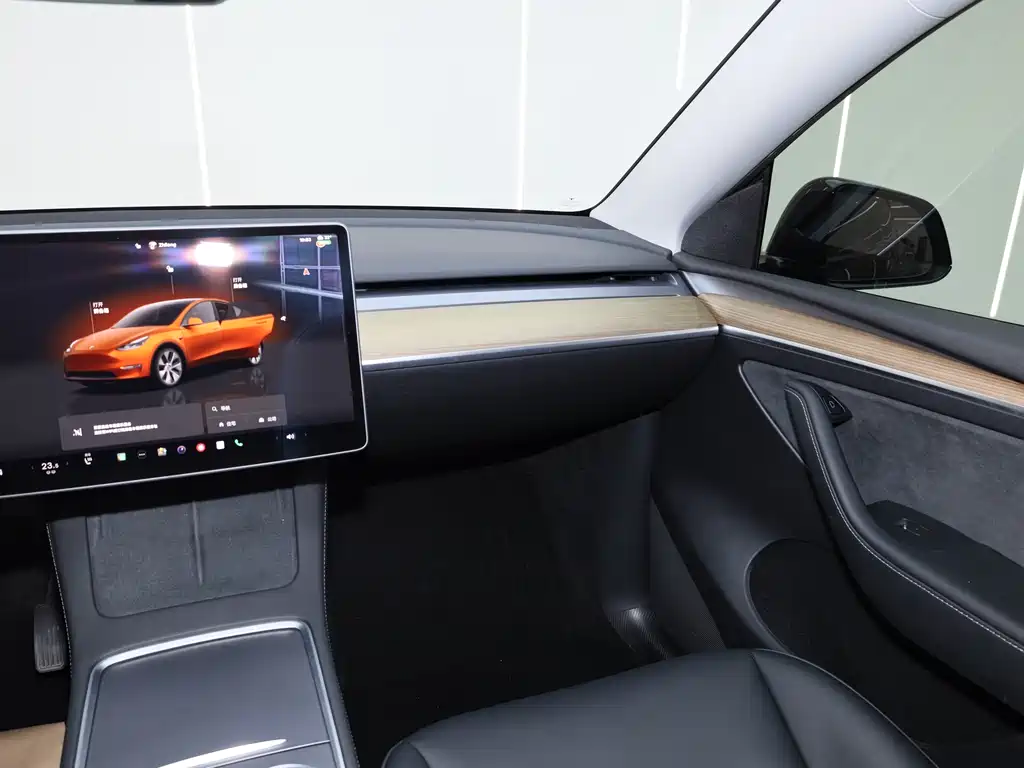 Tesla Model Y 2022 RWD