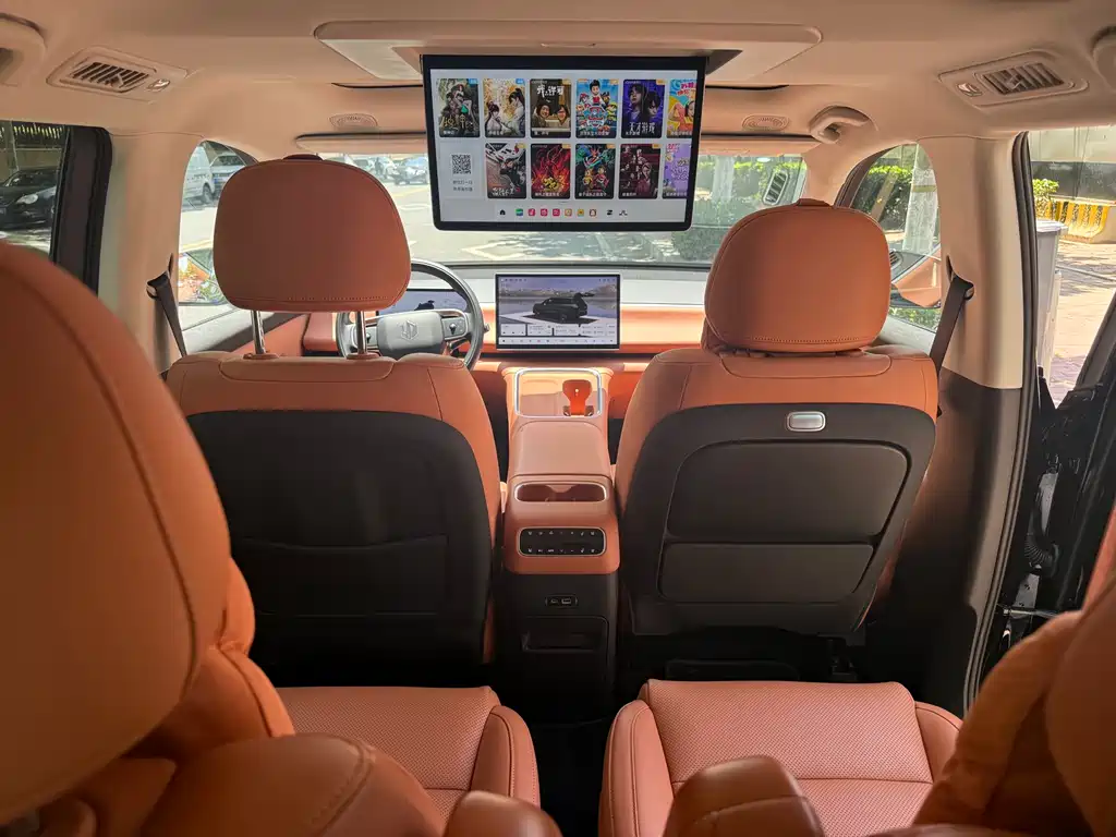 Leapmotor C16 2026 EREV 280 LiDAR Smart Premium 6-Seater