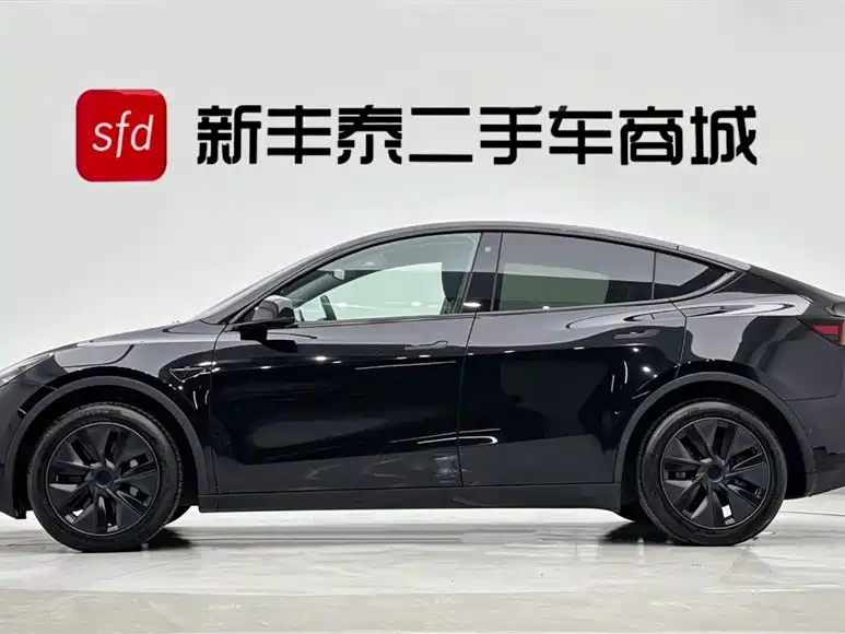 Tesla Model Y 2023 Long Range All-Wheel Drive