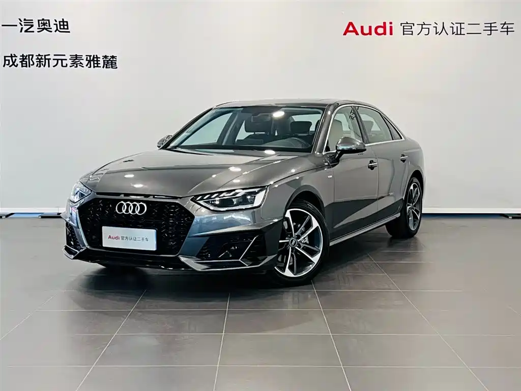 Audi A4L 2023 40 TFSI Sport