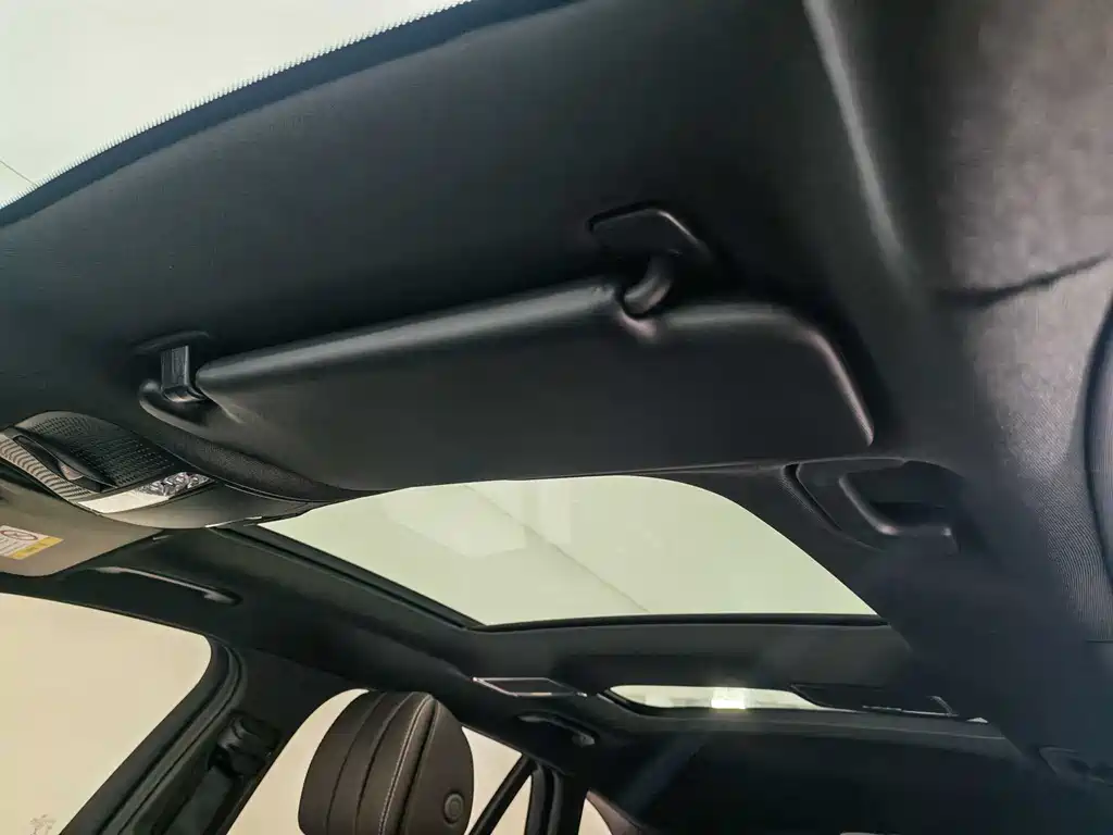 Mercedes-Benz GLC 260 L 4MATIC