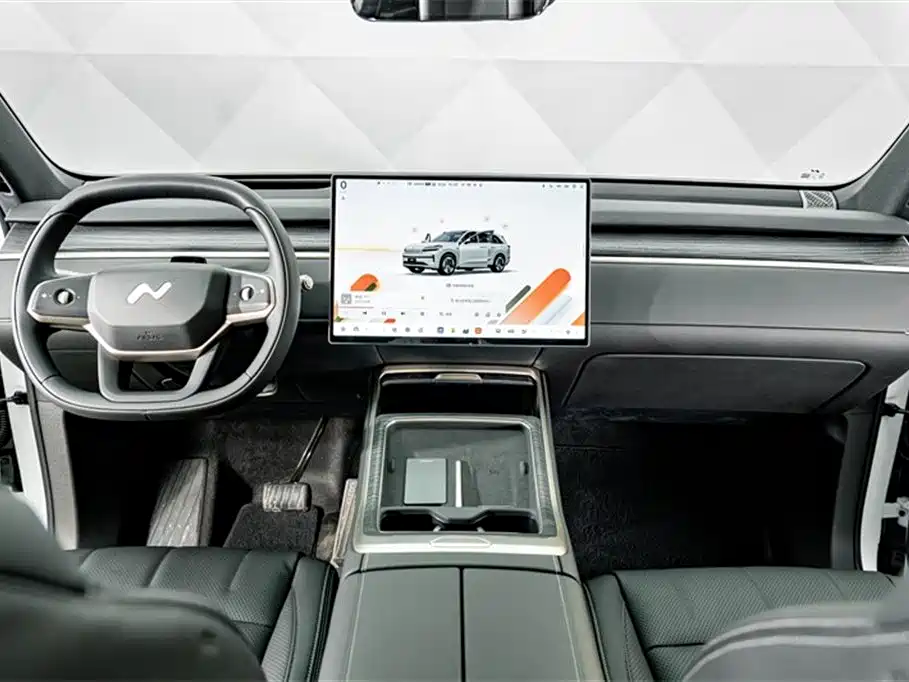 ONVO L90 2025 Pro Six-Seater