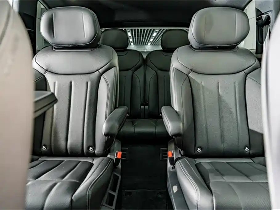 ONVO L90 2025 Pro Six-Seater