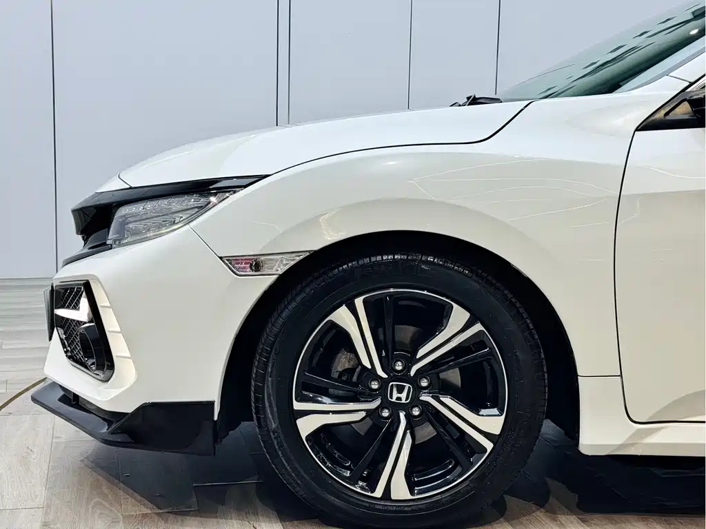 Civic 2016 220TURBO CVT Prestige Edition