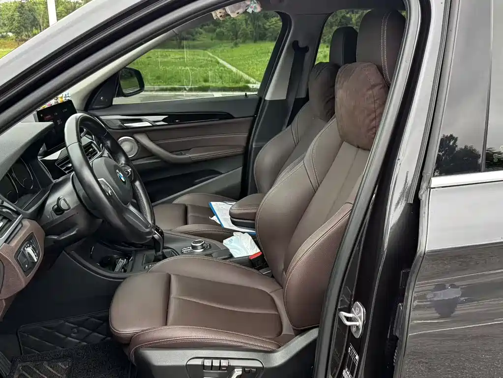 BMW X1 2022 sDrive25Li Leading Edition