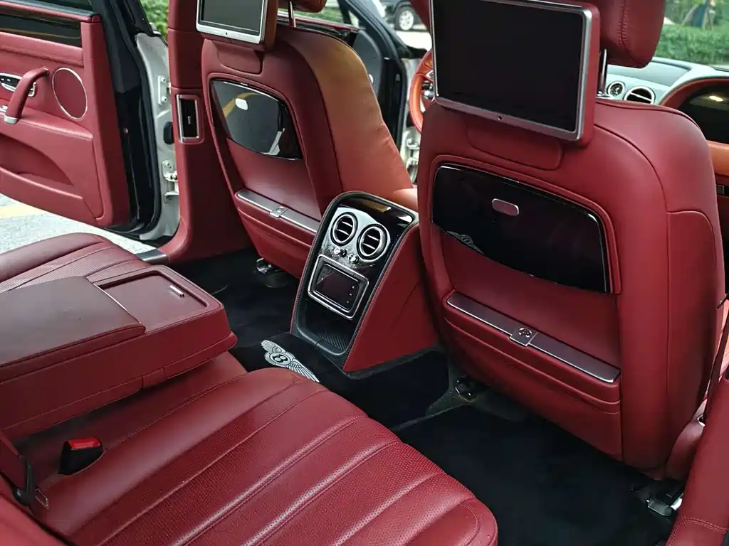 Bentley Flying Spur 2015 4.0T V8 Standard Edition