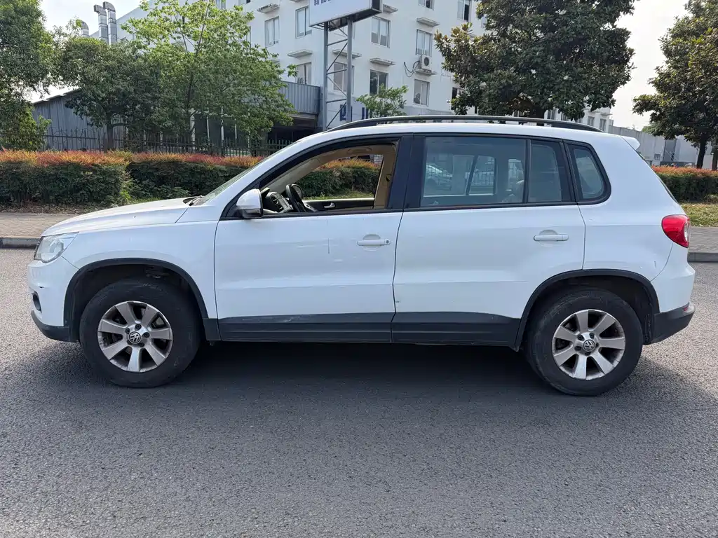 Volkswagen Tiguan 2012 1.8TSI Automatic FWD Style Edition