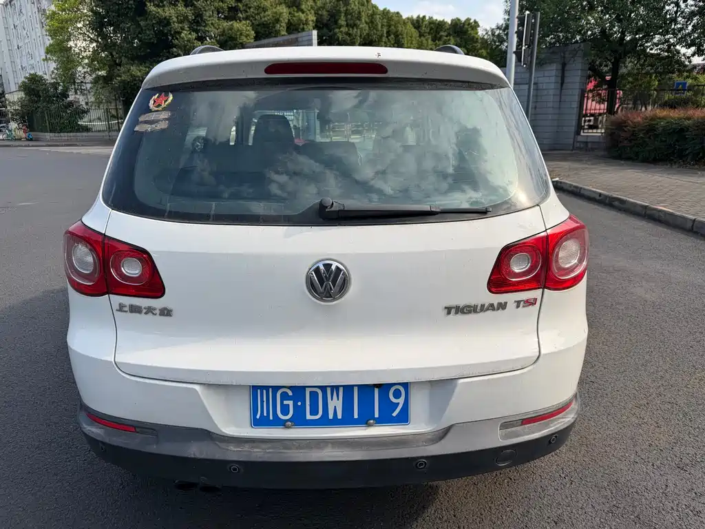Volkswagen Tiguan 2012 1.8TSI Automatic FWD Style Edition