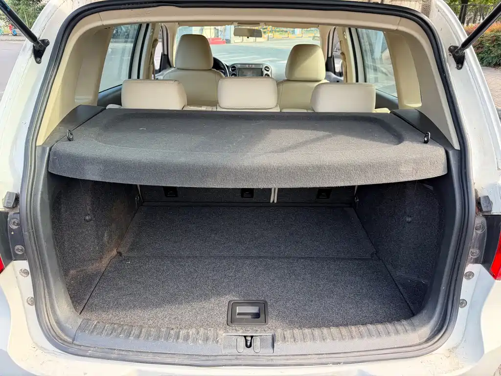 Volkswagen Tiguan 2012 1.8TSI Automatic FWD Style Edition