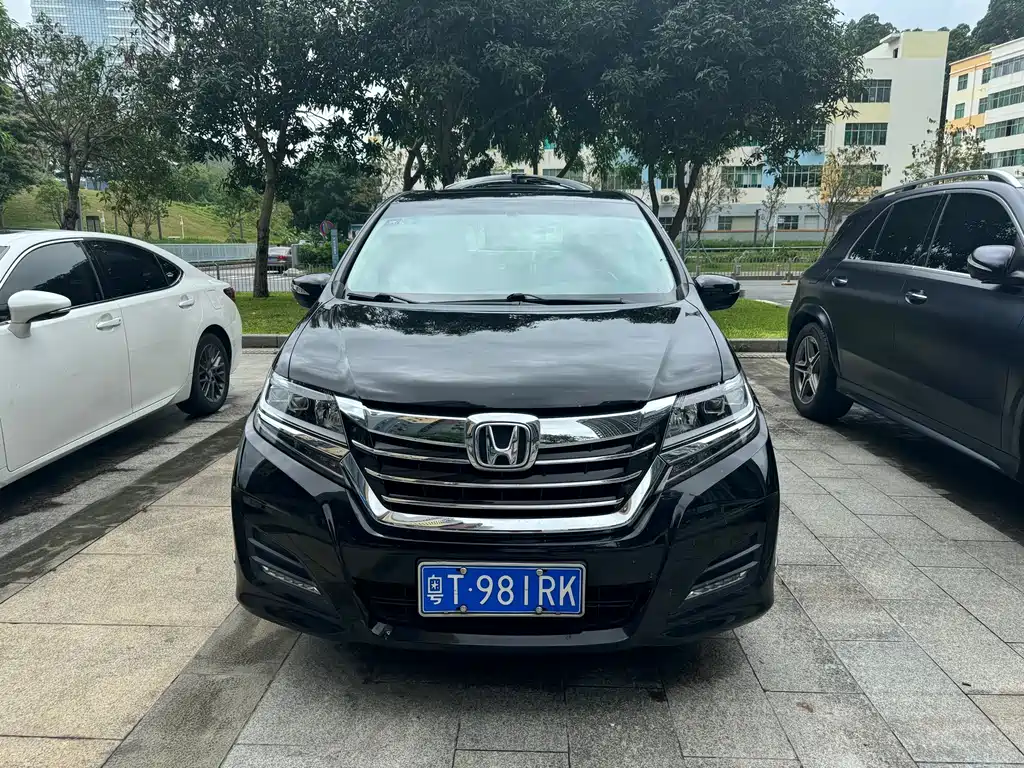 Honda Elysion 2016 2.4L Classic Edition