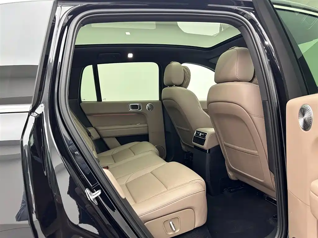 Li Auto L6 2025 Max Intelligent Edition