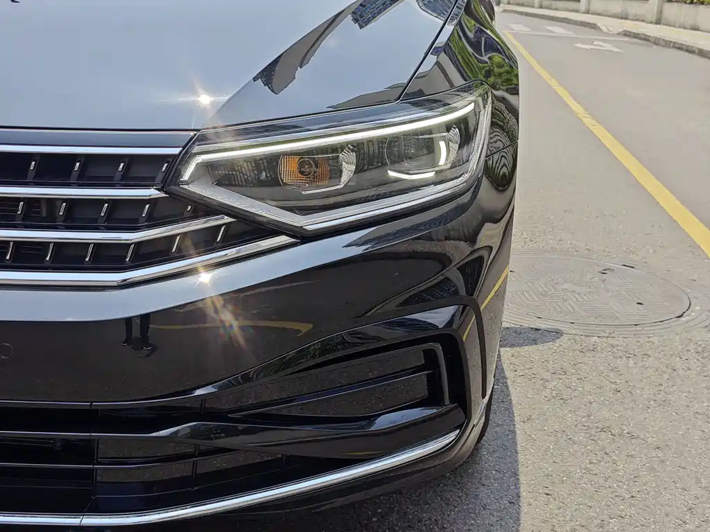 Magotan 2026 30 Million Edition 380TSI DSG Luxury