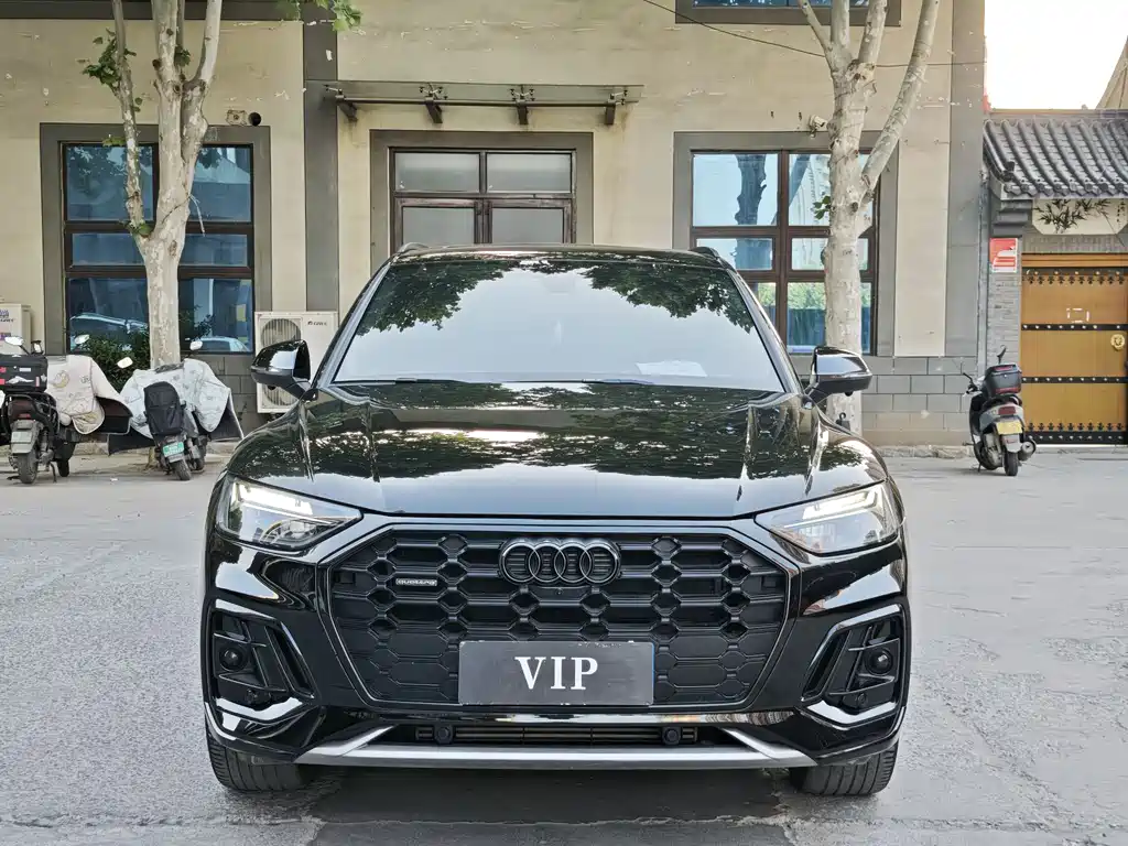 Audi Q5L 2023 40T Premium Dynamic