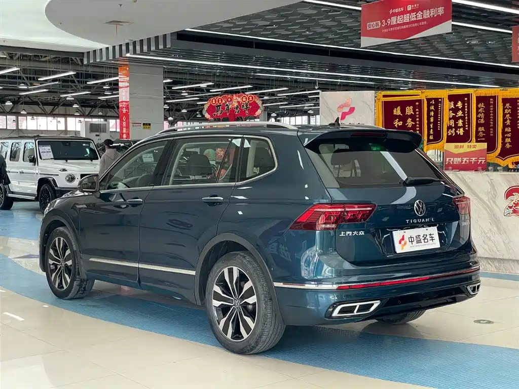 Volkswagen Tiguan L 2022 330TSI Automatic FWD R-Line Yue Xiang Edition
