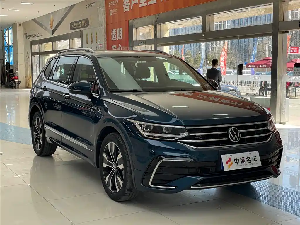 Volkswagen Tiguan L 2022 330TSI Automatic FWD R-Line Yue Xiang Edition