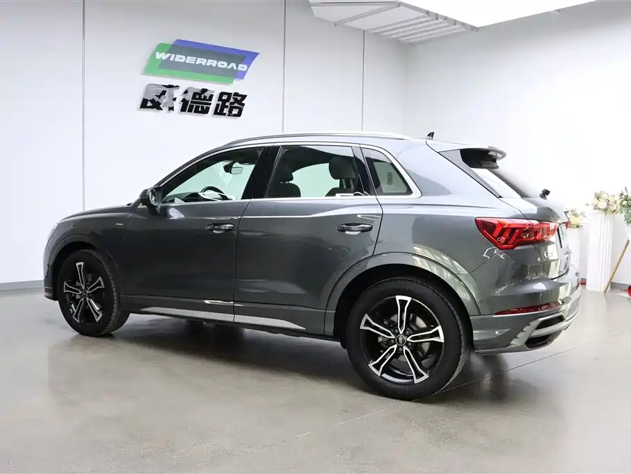 Audi Q3 2022 45 TFSI quattro Fashion Dynamic