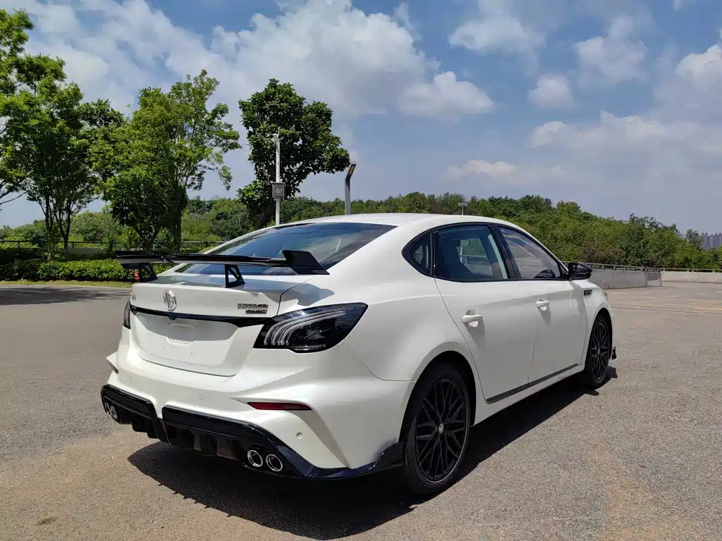 MG6 2025 1.5T XLINE Shark Edition