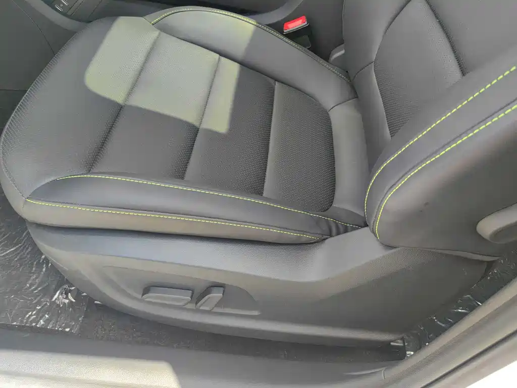 MG6 2025 1.5T XLINE Shark Edition