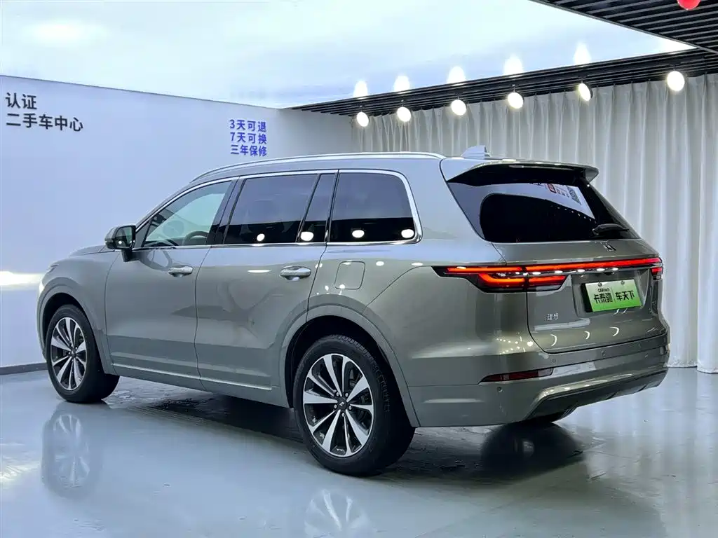 Li Auto ONE 2020 EREV 6-Seater
