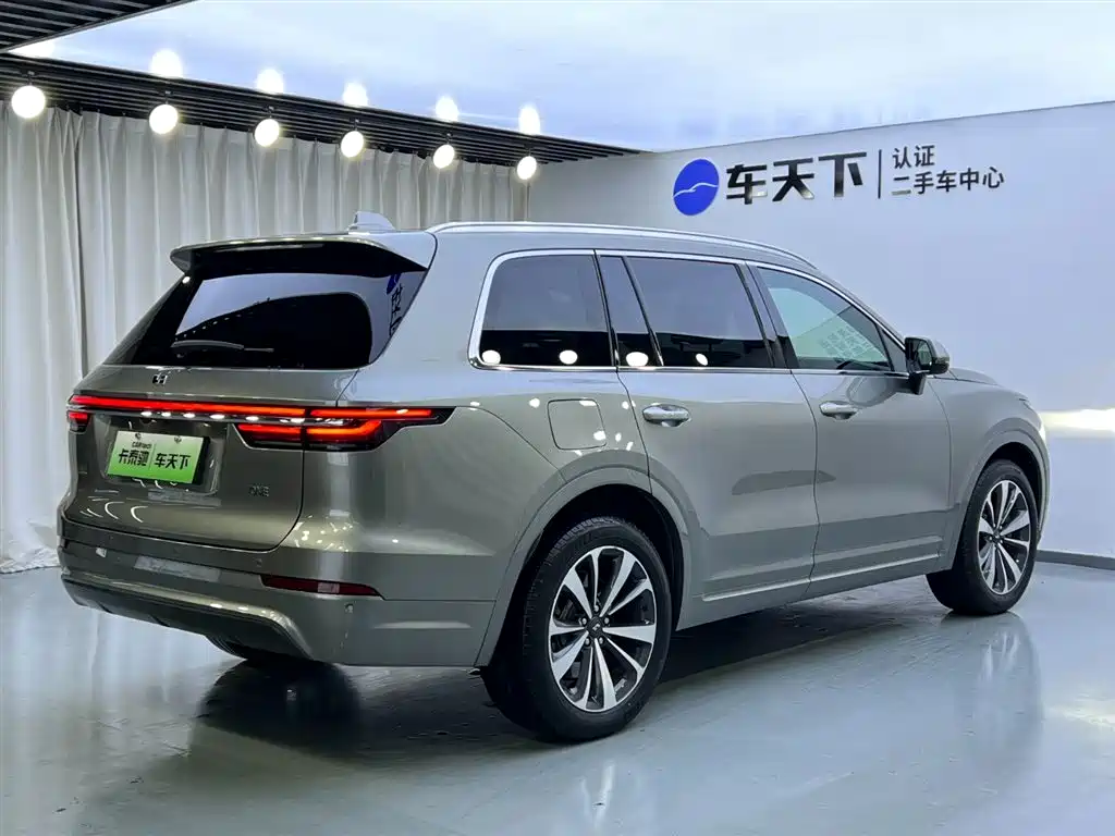 Li Auto ONE 2020 EREV 6-Seater