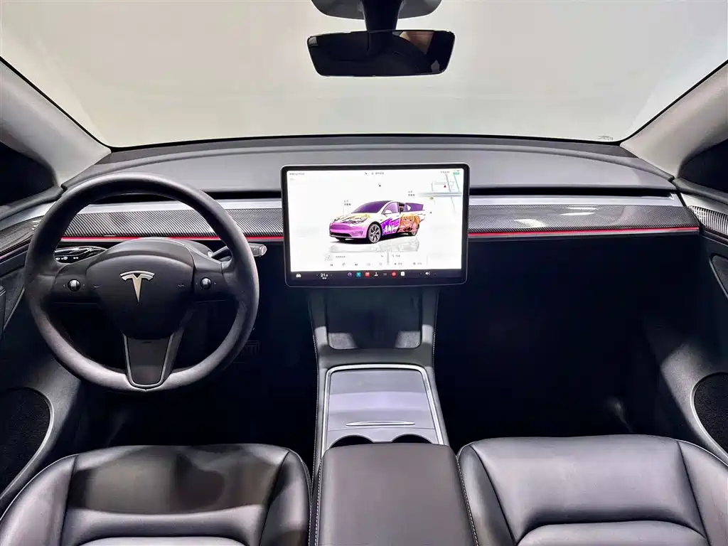 Tesla Model Y Long Range All-Wheel Drive