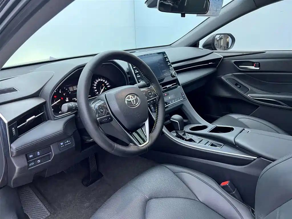 Toyota Avalon 2019 2.0L Luxury Version (China VI)