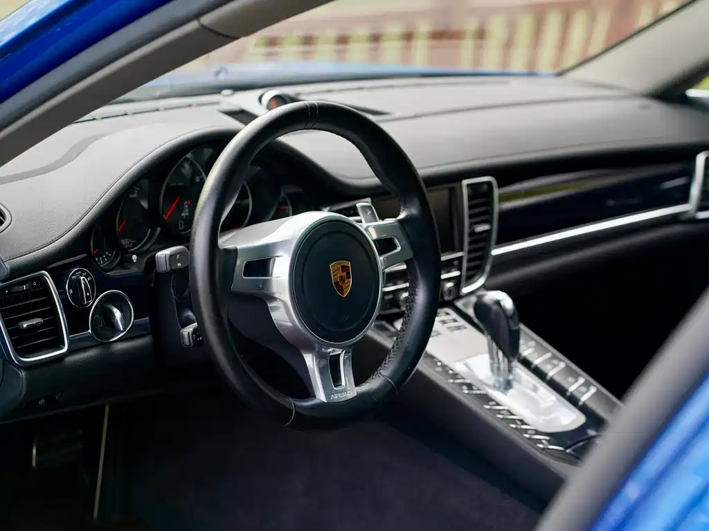 Porsche Panamera Executive Edition 3.0T 2016