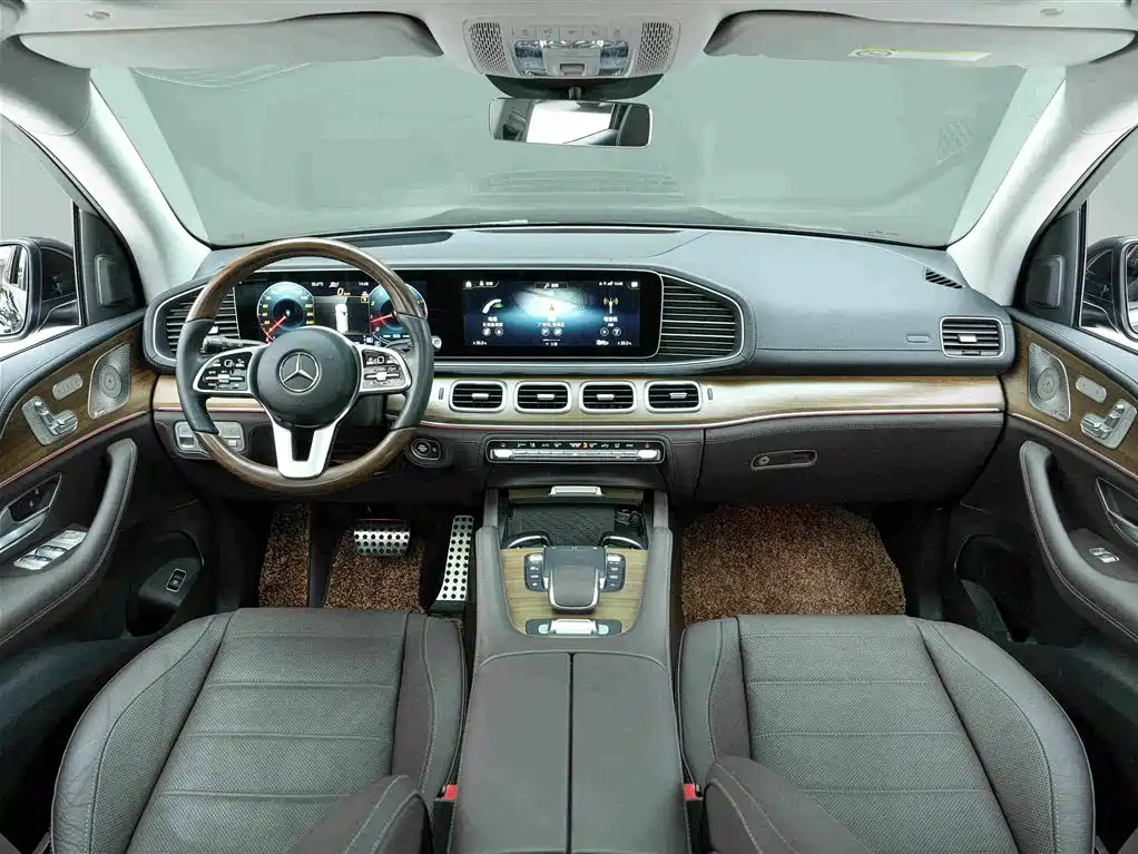 Mercedes-Benz GLS 450 4MATIC Luxury