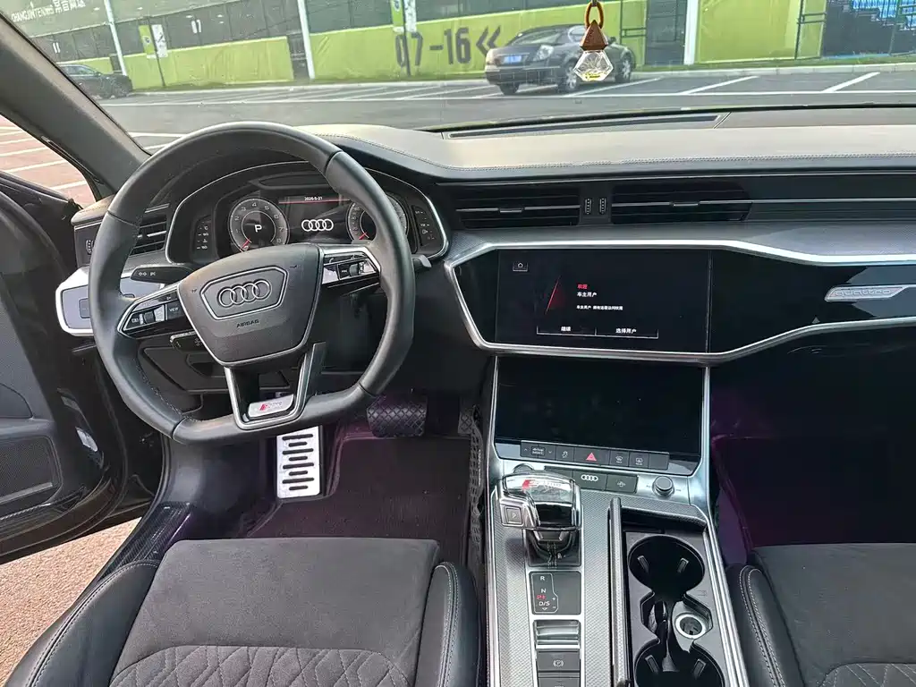 Audi A6L 2022 55 TFSI quattro Prestige Dynamic