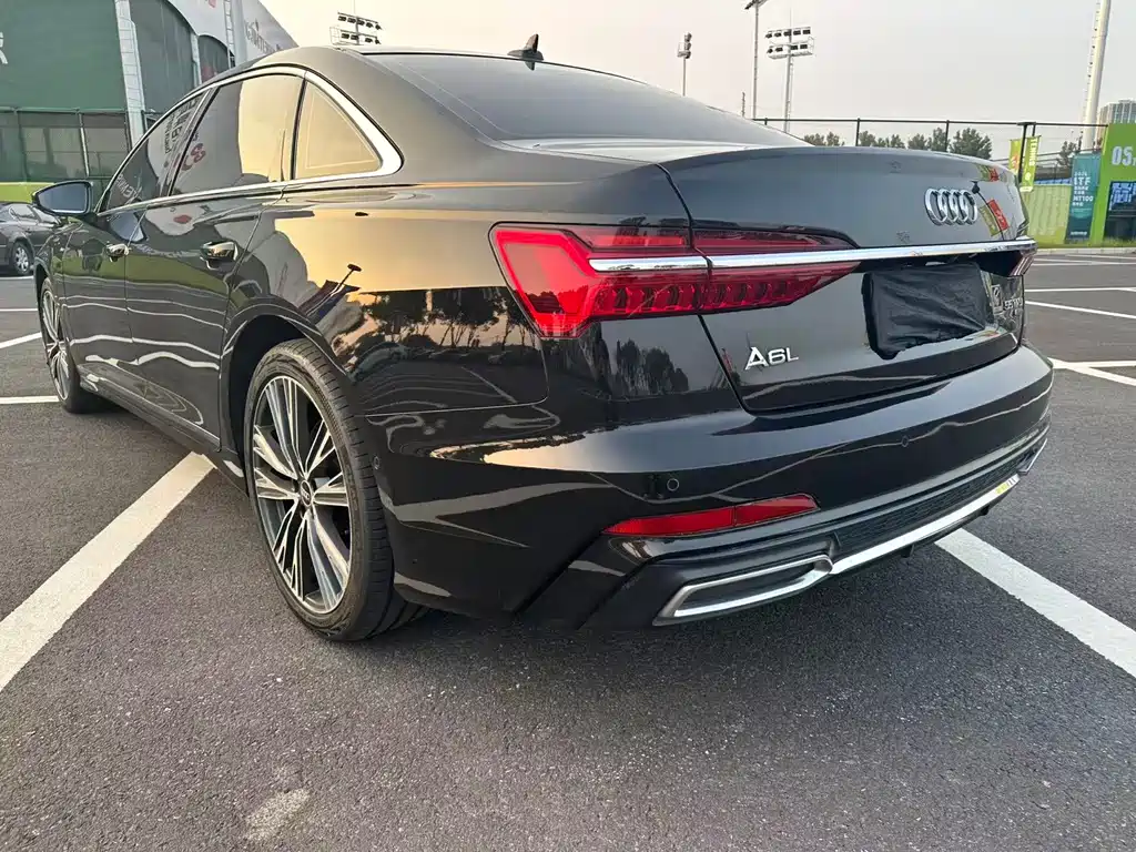 Audi A6L 2022 55 TFSI quattro Prestige Dynamic