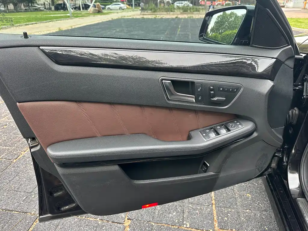 Mercedes-Benz E-Class 2012 E 300 L Fashion