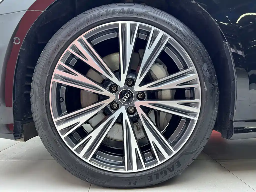 Audi A6L 2023 55 TFSI quattro Premium Dynamics Edition