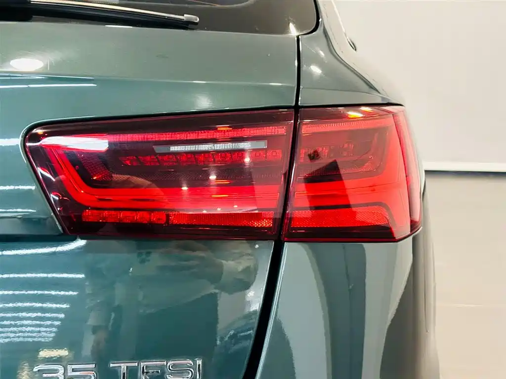 Audi A6 Avant 35 TFSI
