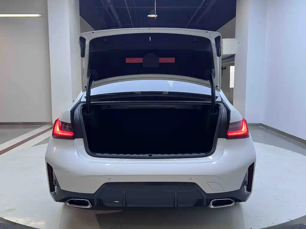 BMW 3 Series 2023 320Li M Sport Package