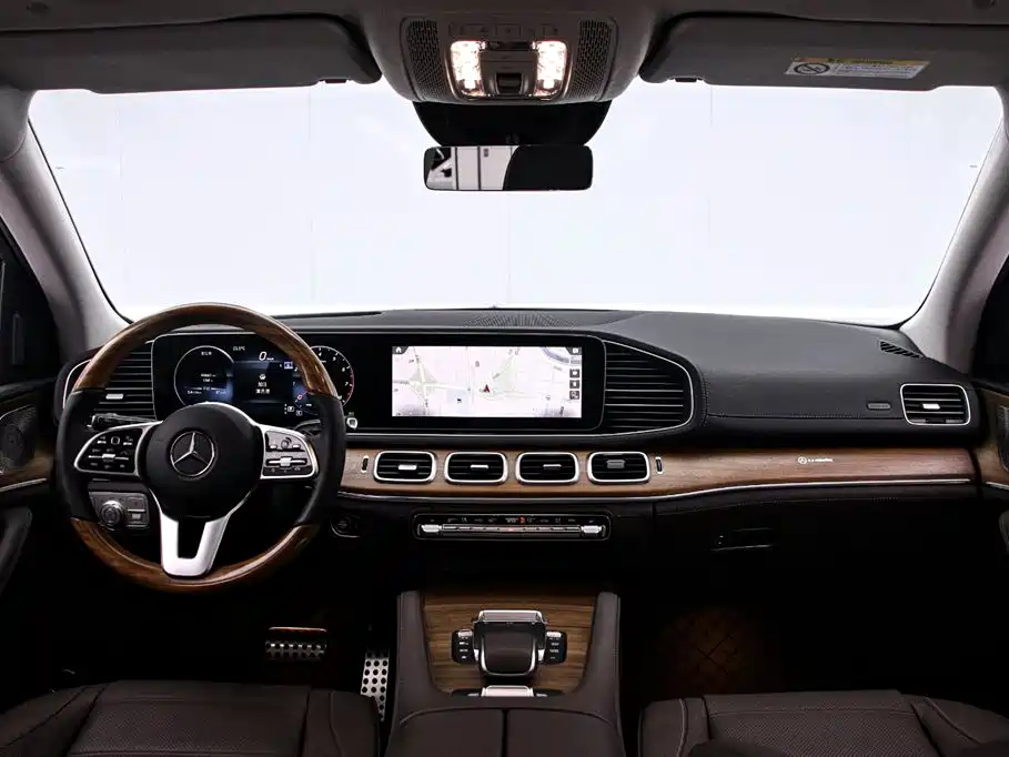 Mercedes-Benz GLS 450 4MATIC Luxury 2023