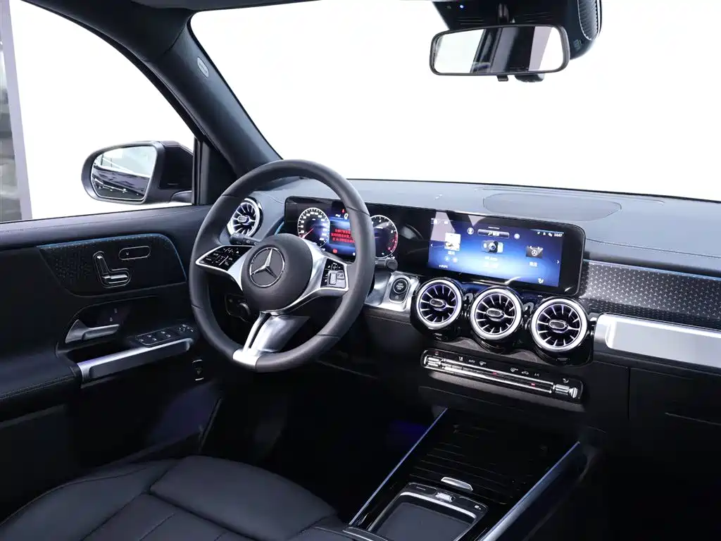 Mercedes-Benz GLB 2024 Facelift GLB 220 Fashion Edition