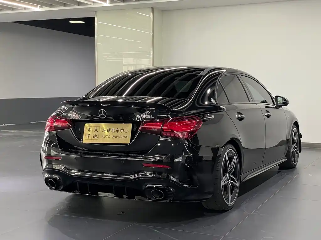 Mercedes-Benz A-Class AMG 2025 Facelift AMG A 35 L 4MATIC