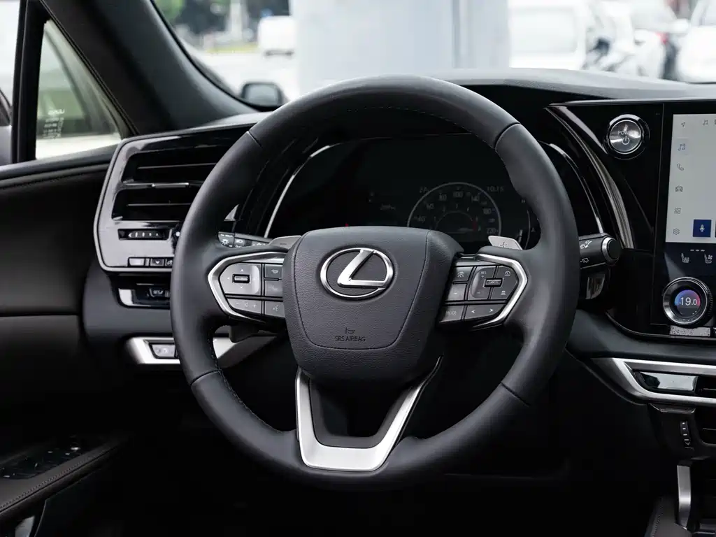Lexus RX 2023 350h AWD Premium Edition