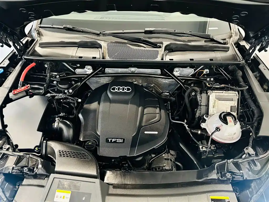 Audi Q5L 2021 40 TFSI Jinxiang Rensheng Edition