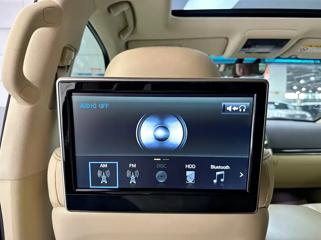 Land Cruiser 2016 4.6L Automatic VX-R