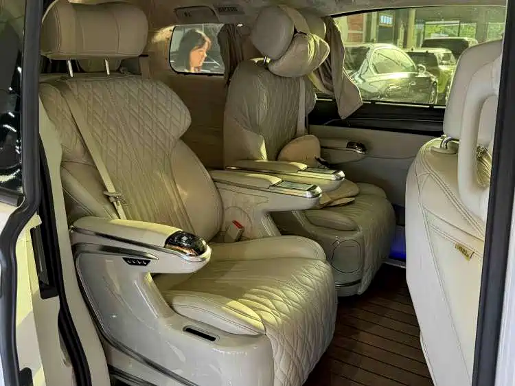 Buick GL8 2021 ES Luxury 653T Comfort