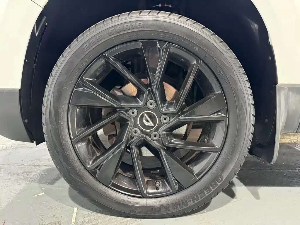 Jetta VS7 2022 Black Edge Edition 1.4T Automatic Glory Pro
