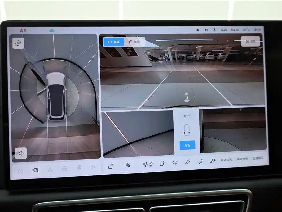 Li Auto L8 2025 Max Intelligent Refresh Edition