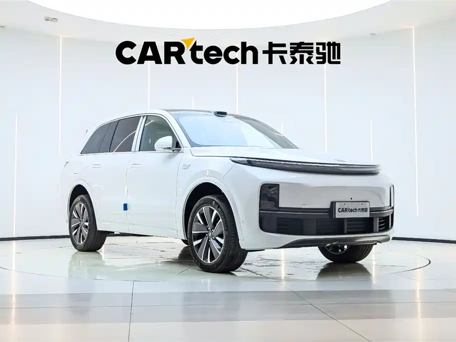 Li Auto L8 2025 Max Intelligent Refresh Edition
