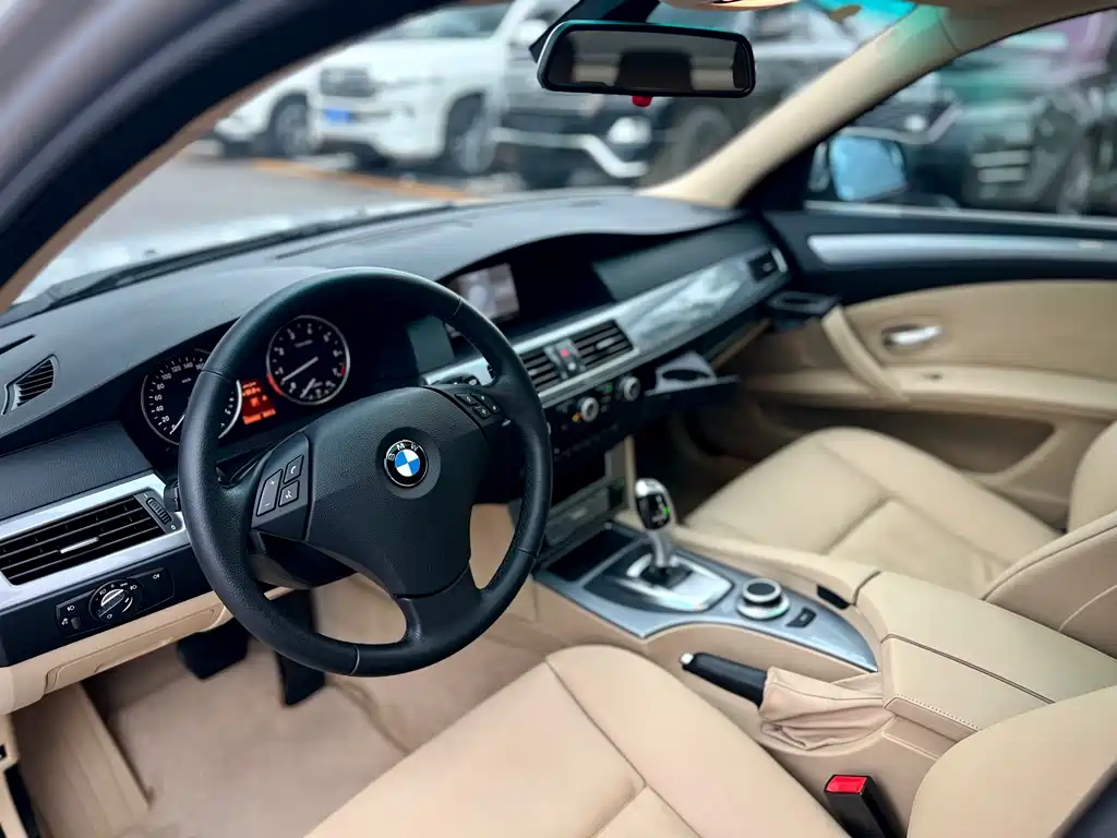 BMW 5 Series 2008 523Li Luxury