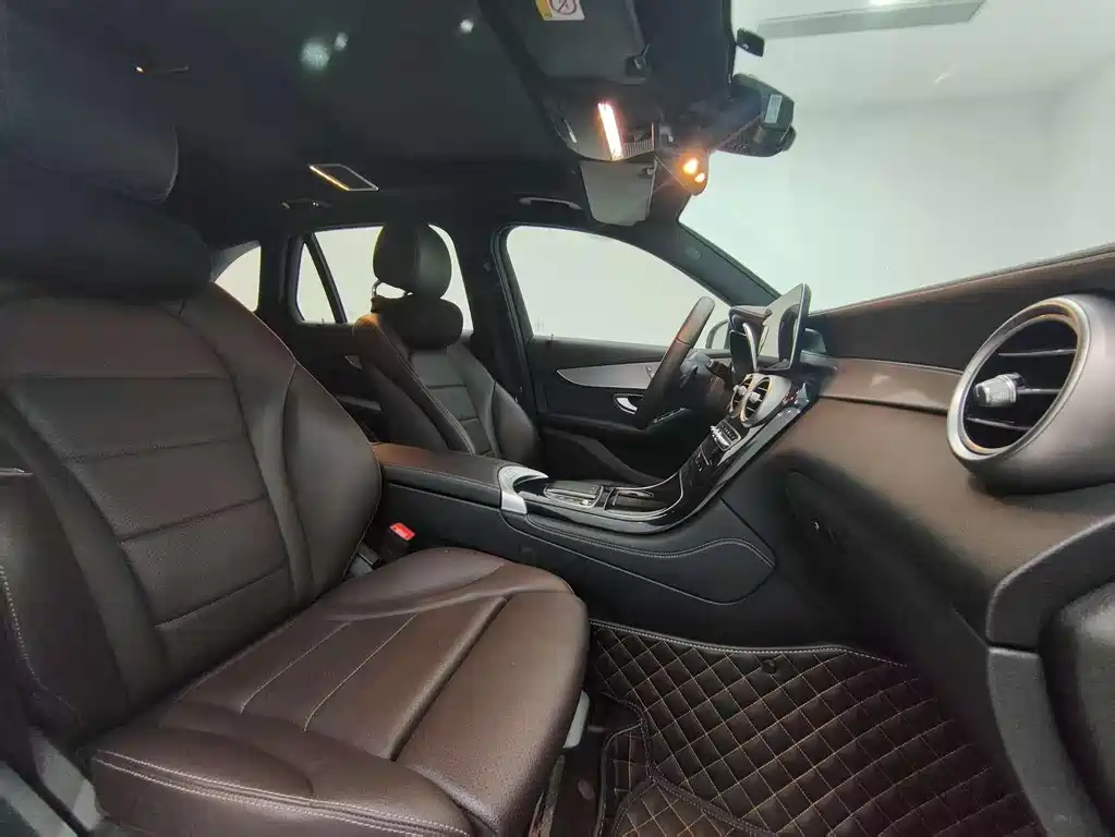 Mercedes-Benz GLC 260 L 4MATIC Sport (2020 Facelift)