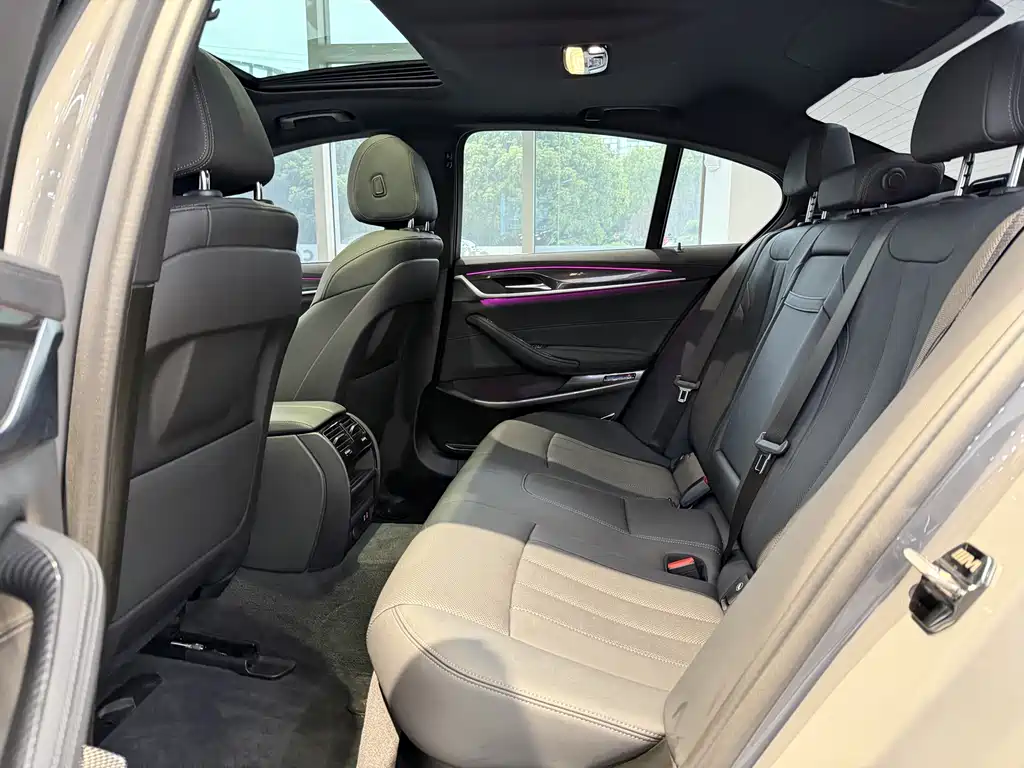 BMW 5 Series Import 2022 Facelift 525i M Sport Package