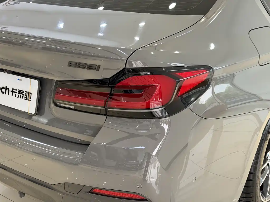 BMW 5 Series Import 2022 Facelift 525i M Sport Package