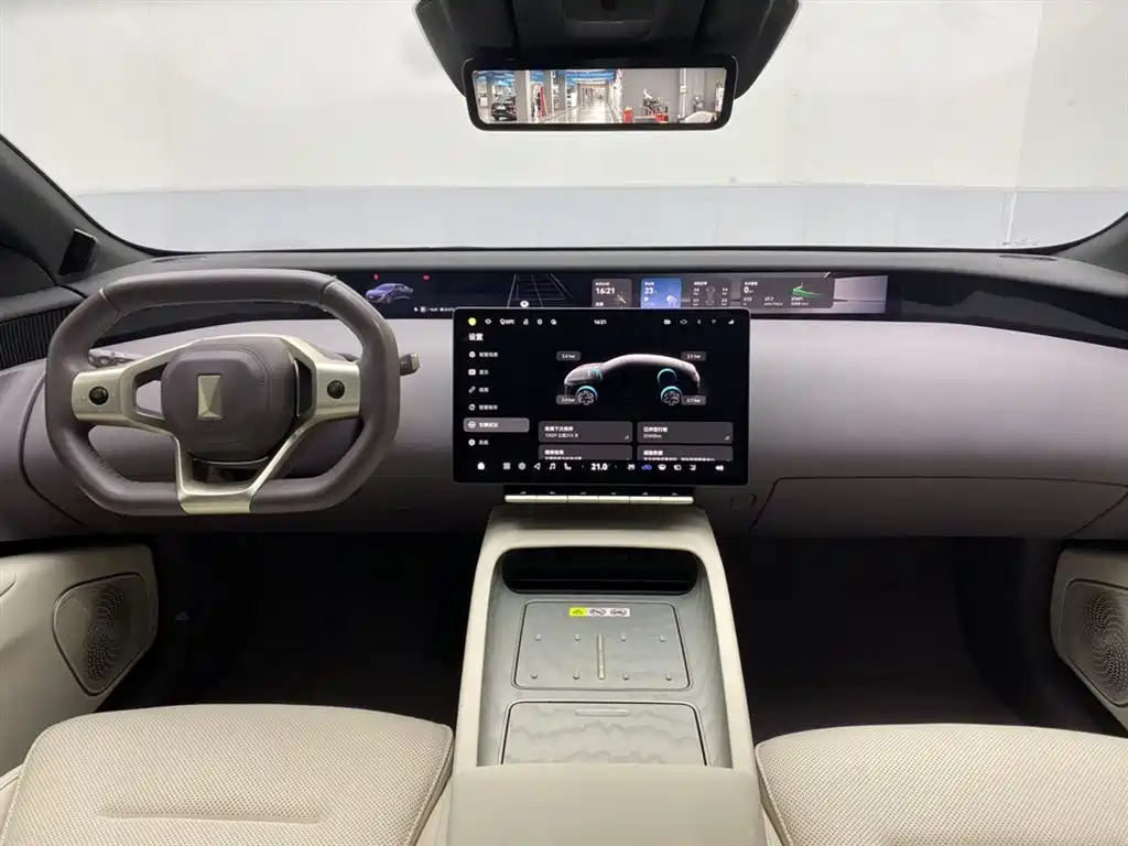 Avatr 12 2025 Ultra AWD BEV